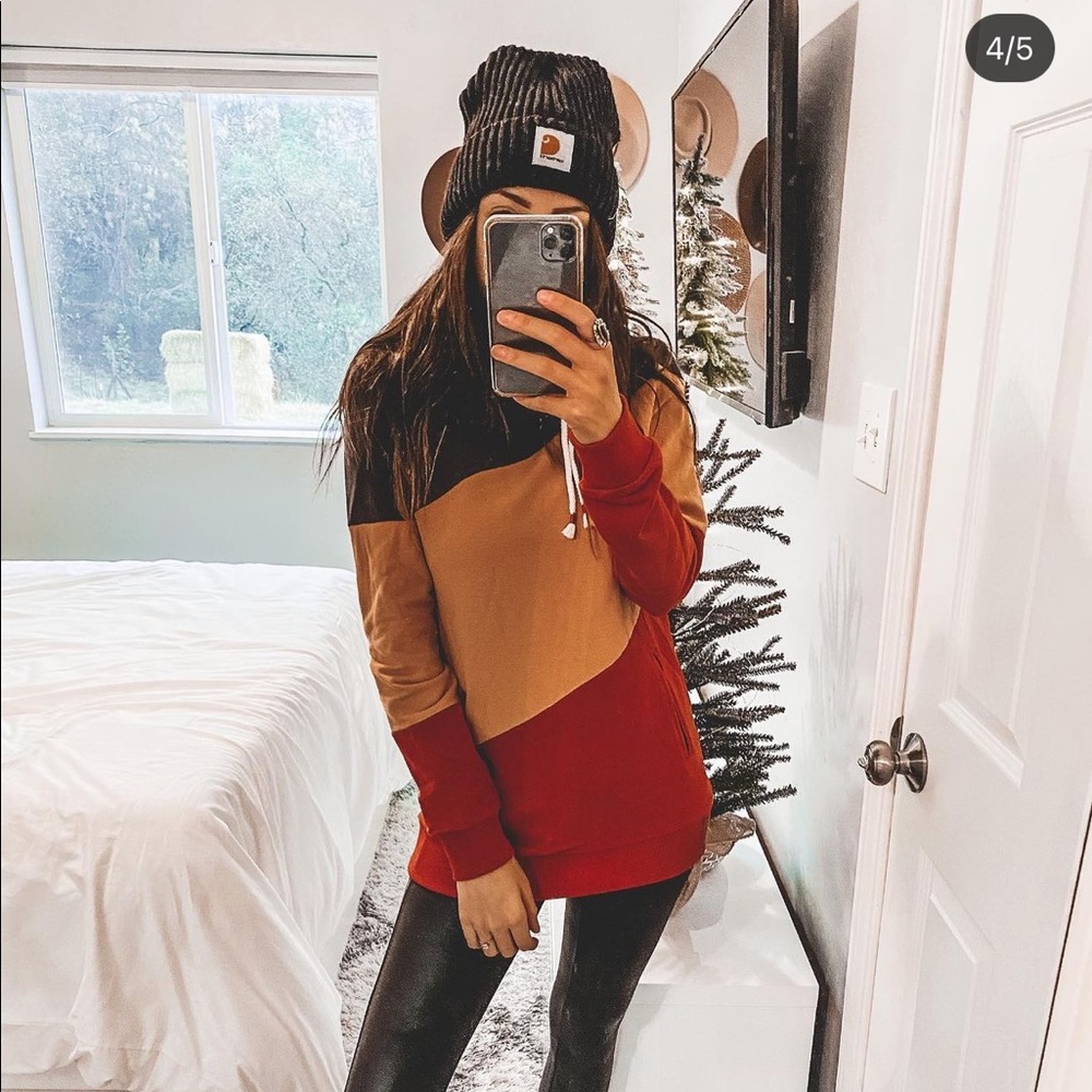 Striped sweatshirt